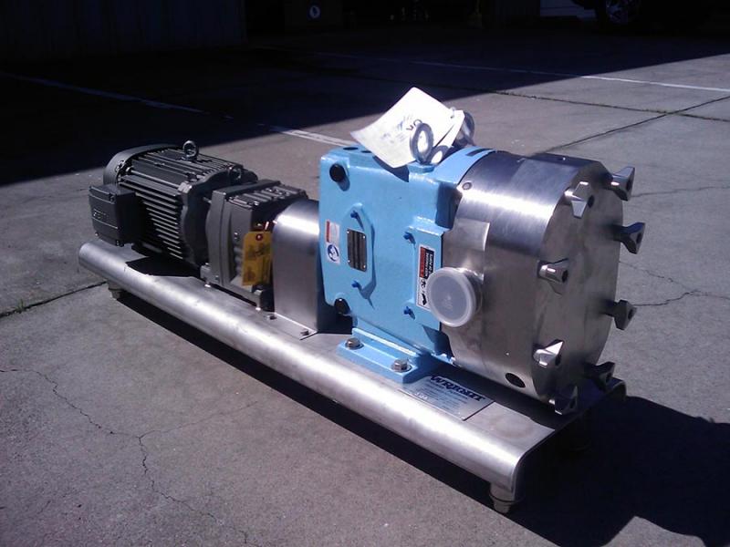 Displacement Pump